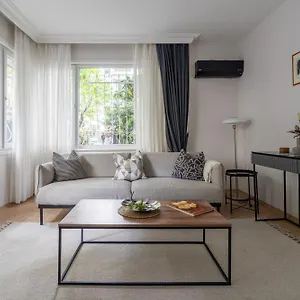  Apartment Cozy Oasis In Moda Steps To Seafront